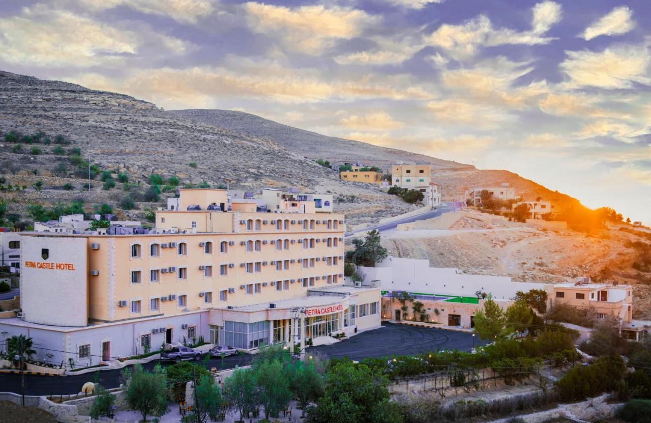 Petra Castle Hotel 4*